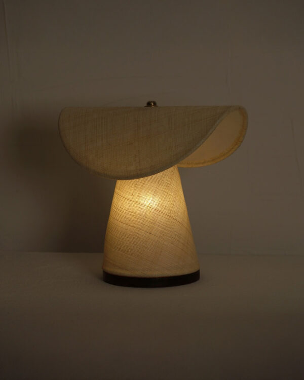 CHAPELLE TABLE LIGHT