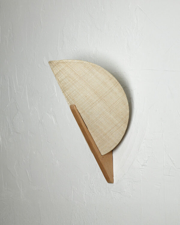 MAKAI WALL LIGHT