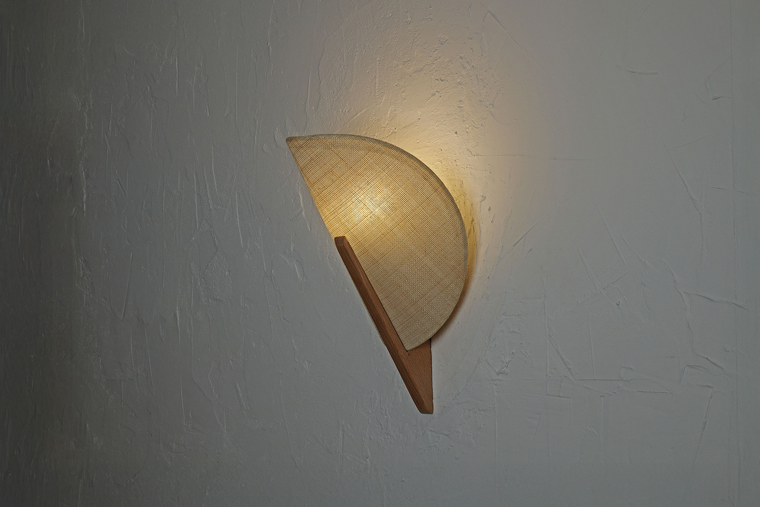 MAKAI WALL LIGHT - Image 2